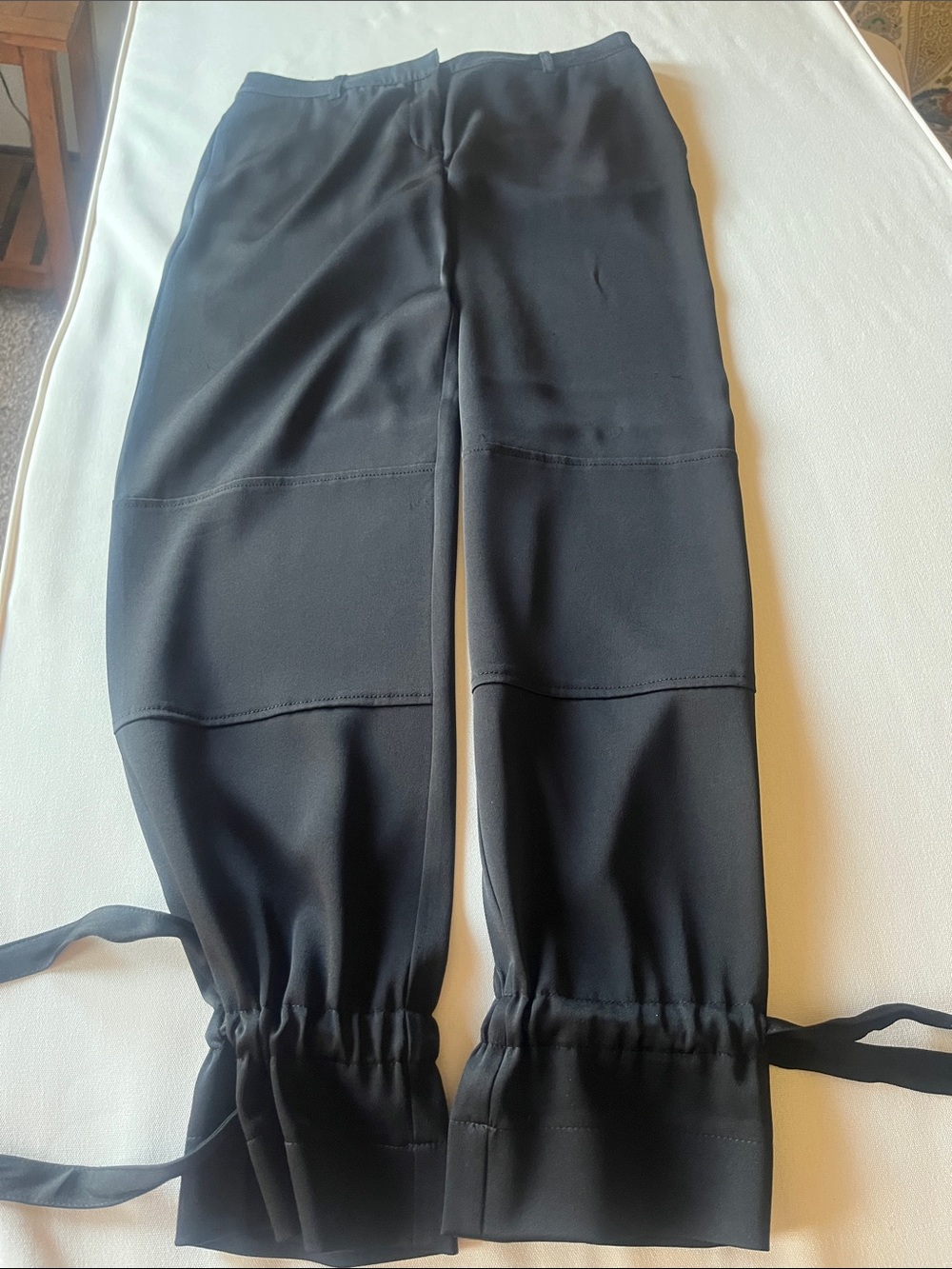 BCBGMaxAzria Black Drawstring Cuffed Pants